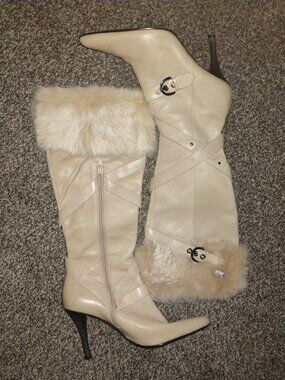 Nine West Fur Trimmed Heeled Boots